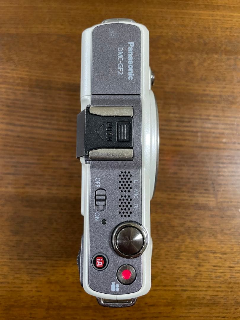 LUMIX GF2 ミラーレス一眼カメラ - メルカリ