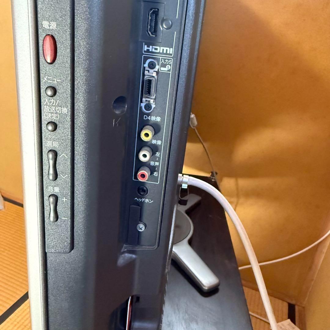 SHARP AQUOS 40型 テレビ 世界の亀山モデル 2009年製 - メルカリ