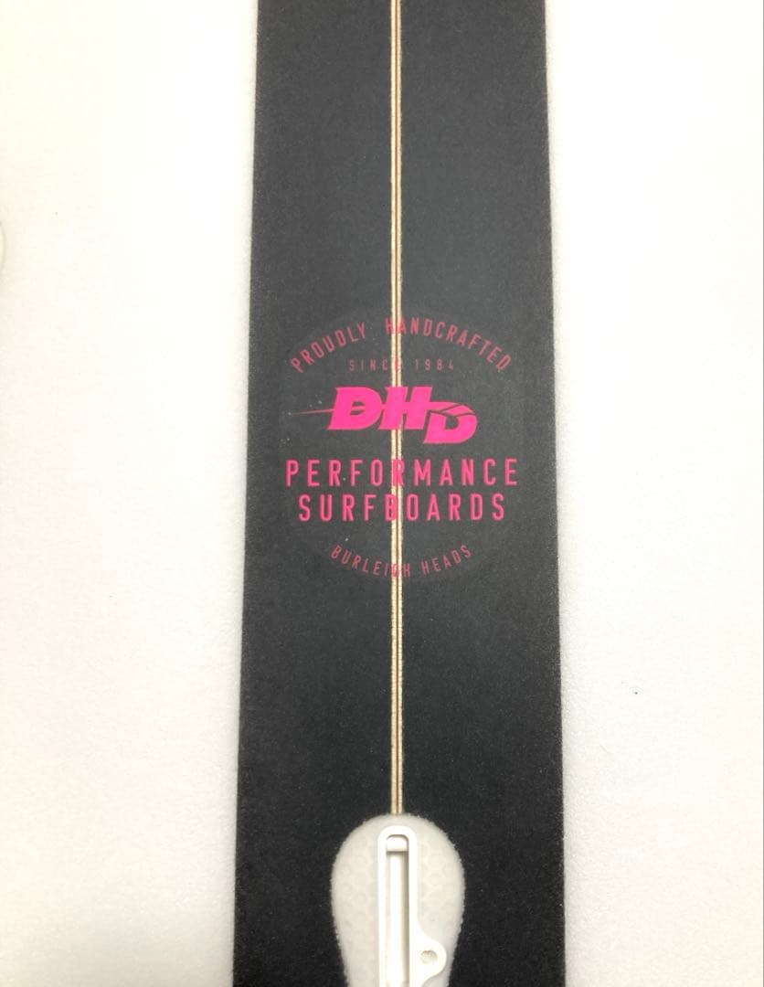 新品　DHD DNA サーフボード デッキバッド付　5’7” 22.5L
