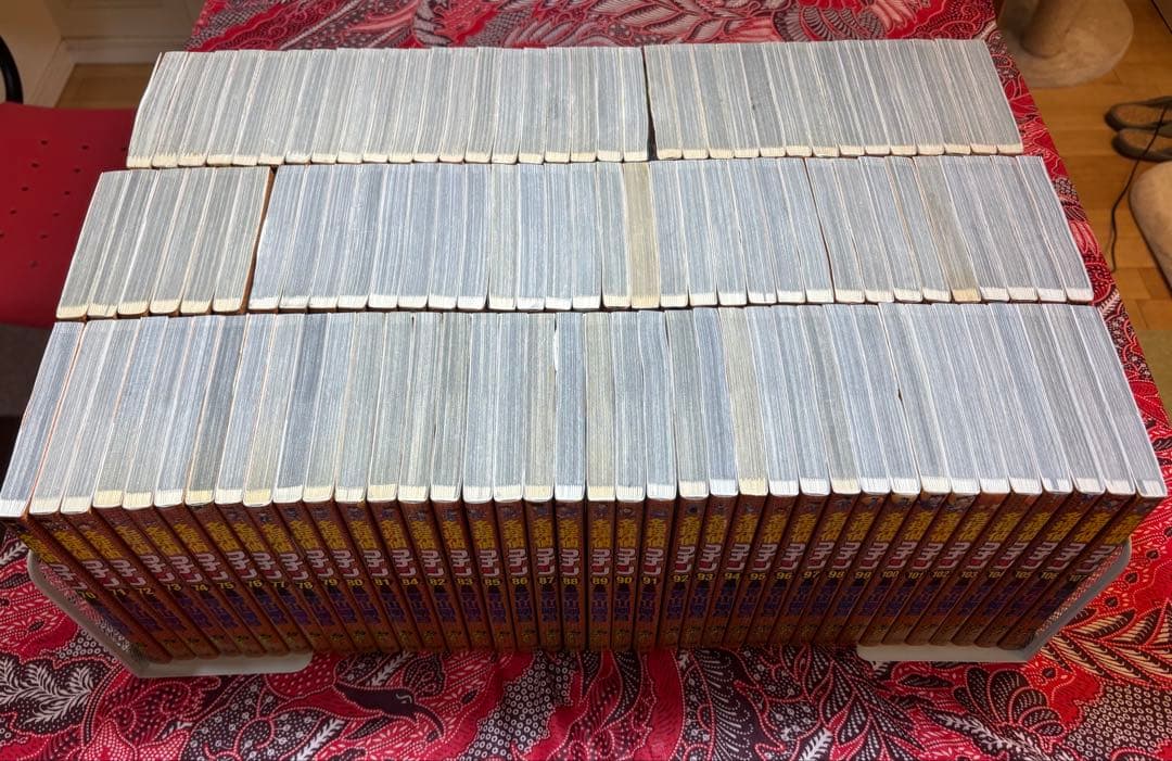 名探偵コナン 1〜107巻 全巻 ＋ ポストカード 青山剛昌 - メルカリ