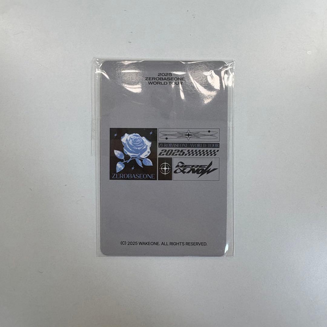 ZEROBASEONE ゼベワン ワルツ フーディ パーカー トレカ キムジウン