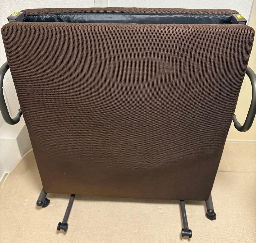 折りたたみベッド スチールフレーム (Brown) 楽天市場】【正午~クーポン5％引】 ベッド フレーム 頑丈設計 耐荷重