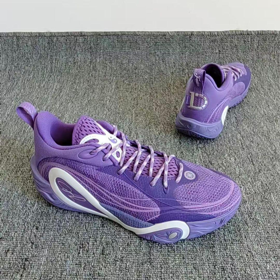 LI−NING Wade Dlo 1