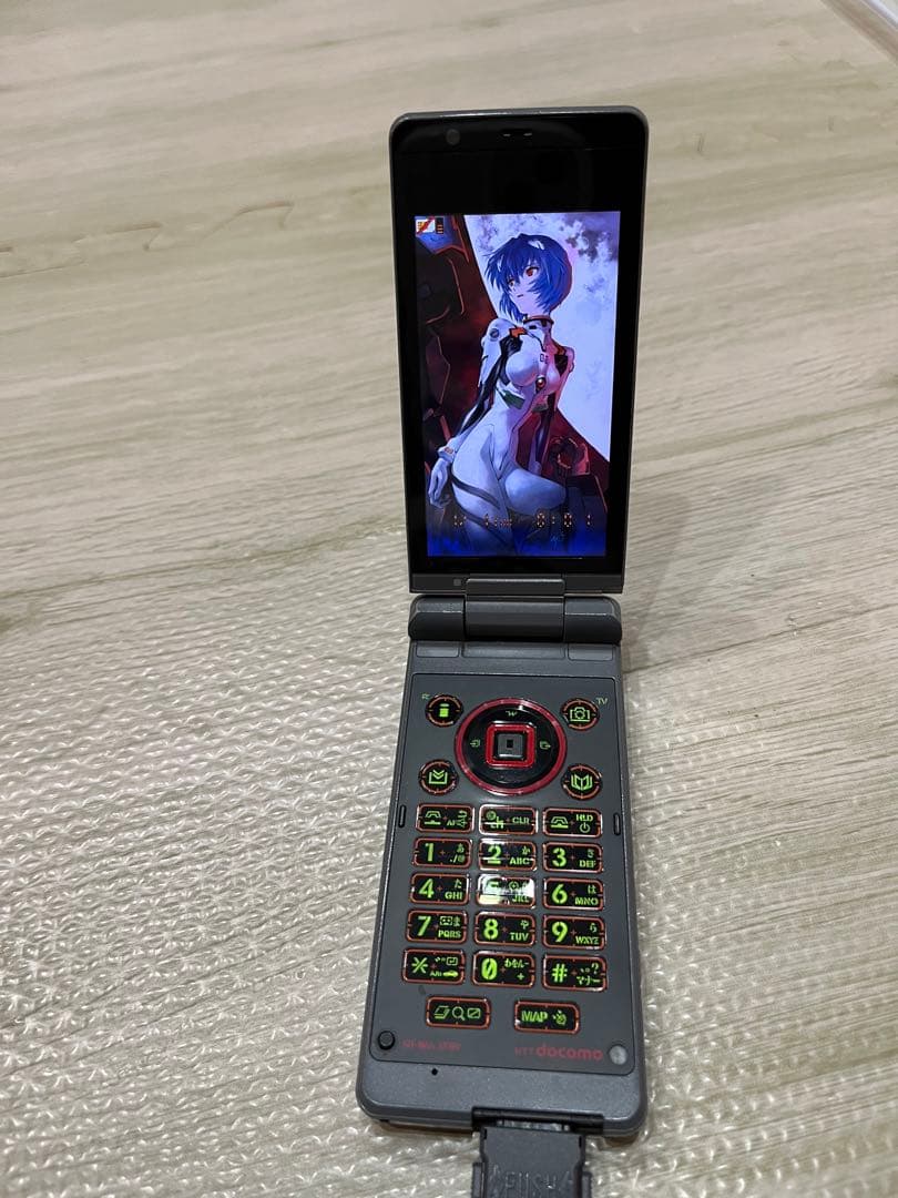 エヴァンゲリオン携帯 SH-06A NERV DOCOMO - メルカリ