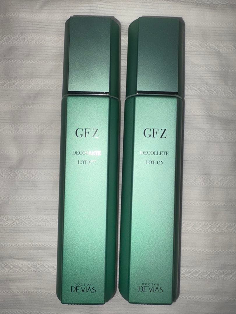 ⑩ドクターデヴィアス GFZ デコルテローション 180ml 2本セット - メルカリ