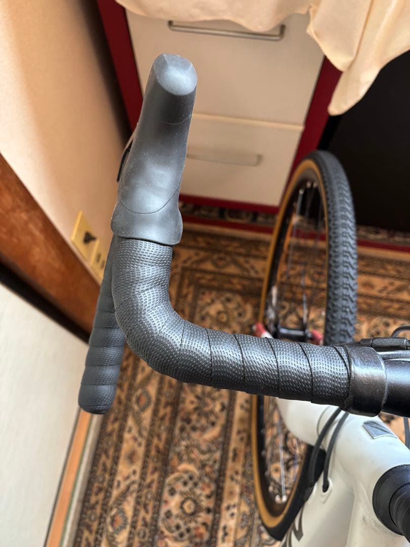 ネスト ガベル グラベルロードバイク 新古車同様 - メルカリ