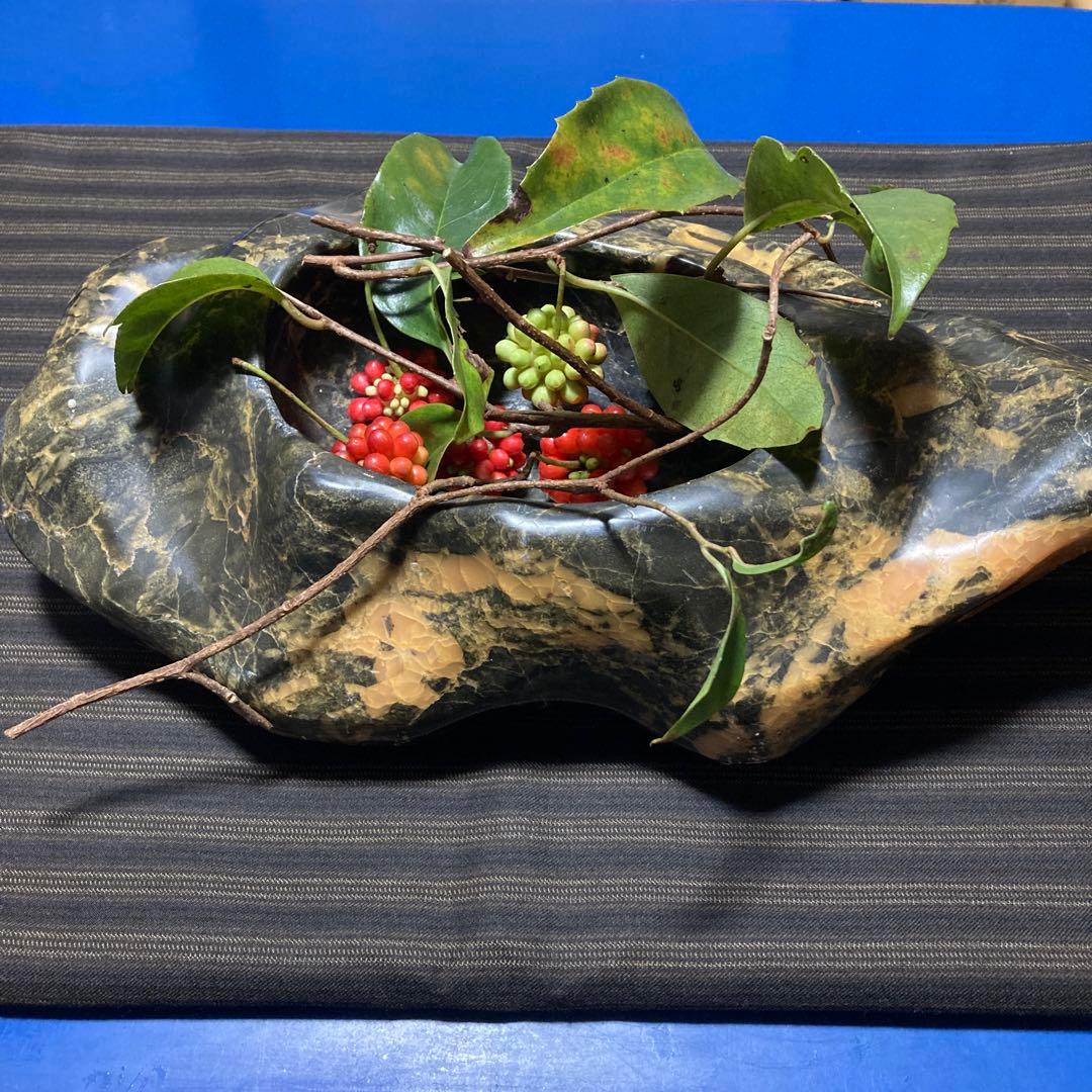 趣ある溜まり石　鑑賞石　水石　9.6kg