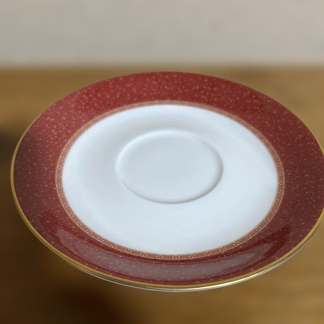 147) ノリタケのボーンチャイナ「4625」シリーズのカップ＆ソーサー