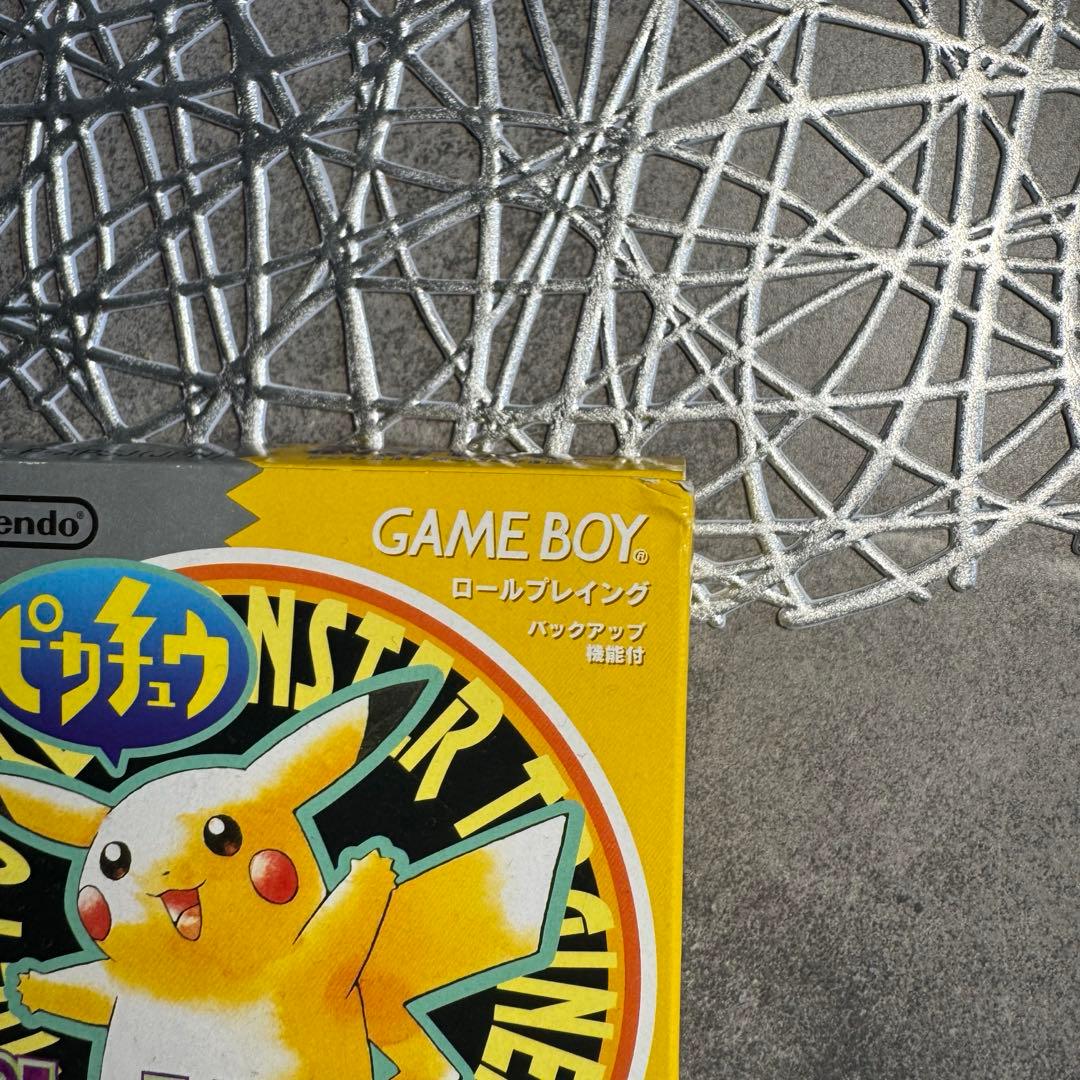 完品・美品】ポケットモンスター ピカチュウバージョン ゲームボーイ
