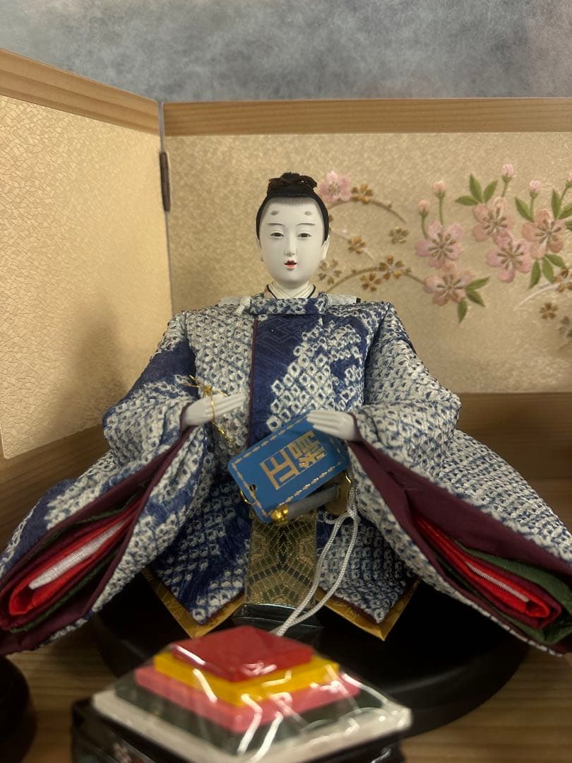 三段五人飾り ひな人形 正絹 有松絞り 桜刺繍 収納飾り 新品未使用