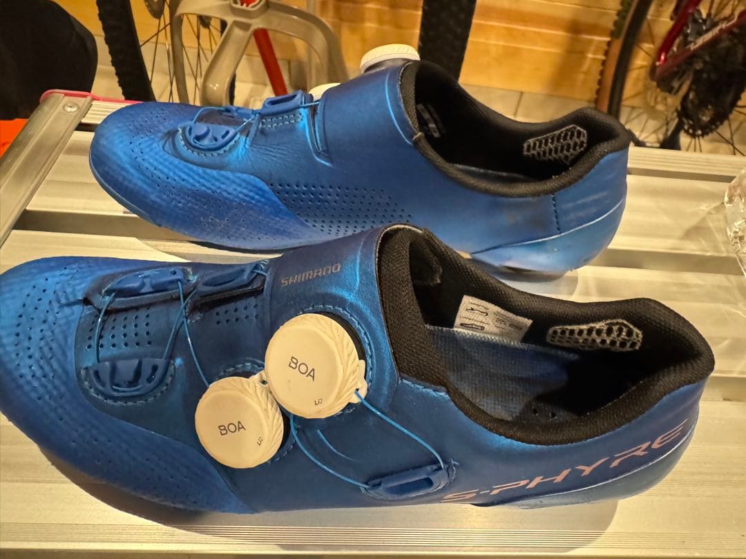 Shimano ロードシューズ 青 ダイヤル式　エスファイア　25.5cm