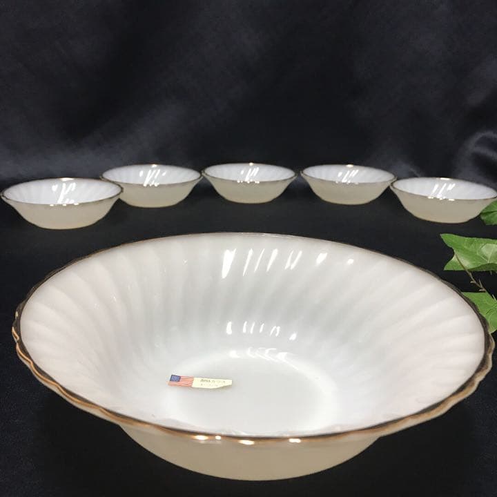 新品 アメリカ製 アンカーホッキング ミルクガラスボウルセット