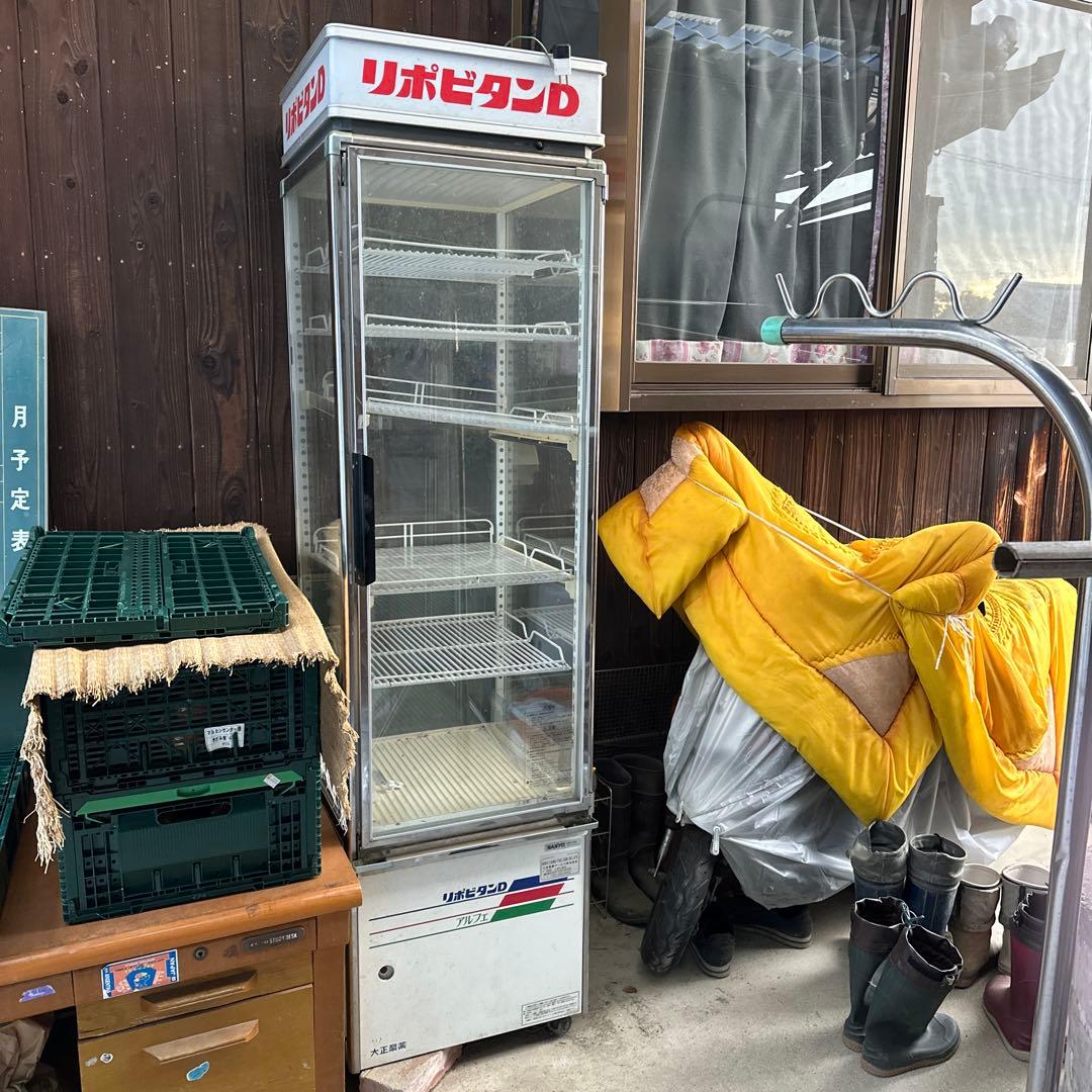 SANYO SSR-T280 冷蔵庫 ガラス扉付き 中古厨房 サンヨー 業務用 4面ガラス 冷蔵ショーケース SSR-400A 100V