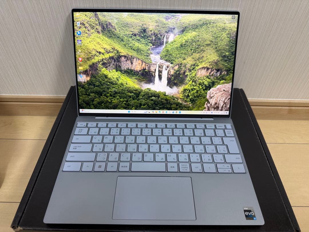 B*R様 DELL ノートPC XPS13 9315 メモリ16GB SSD51 デル XPS 13 (9315)の実機レビュー - the比較