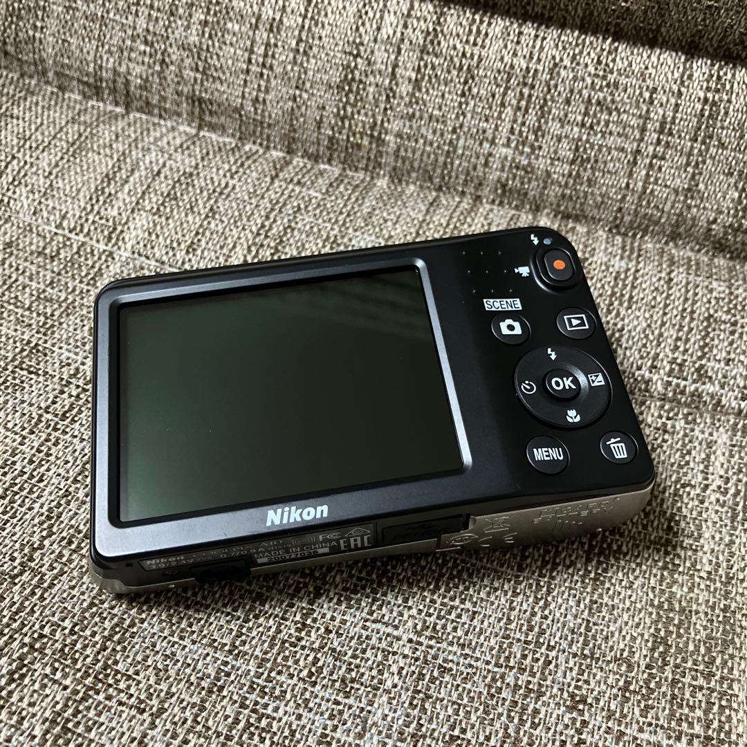 Nikon COOLPIX A10 コンパクトデジタルカメラ - メルカリ
