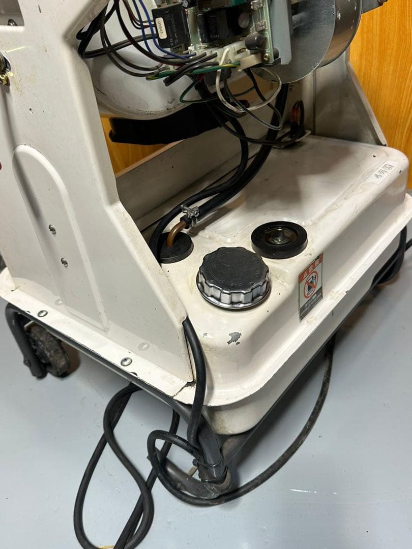 ROBODAN ORION ストーブ 放射式直火形 HR120D 22L - メルカリ