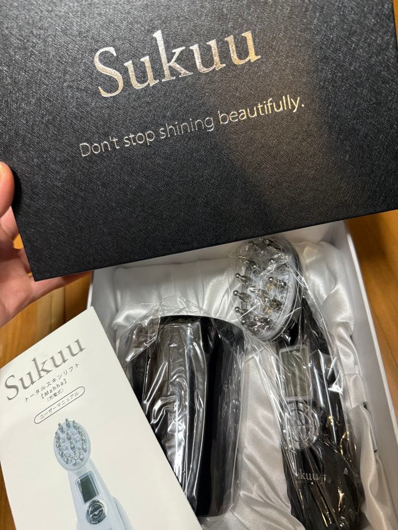 新品未開封　MAHHA Sukuu 美顔器　黒