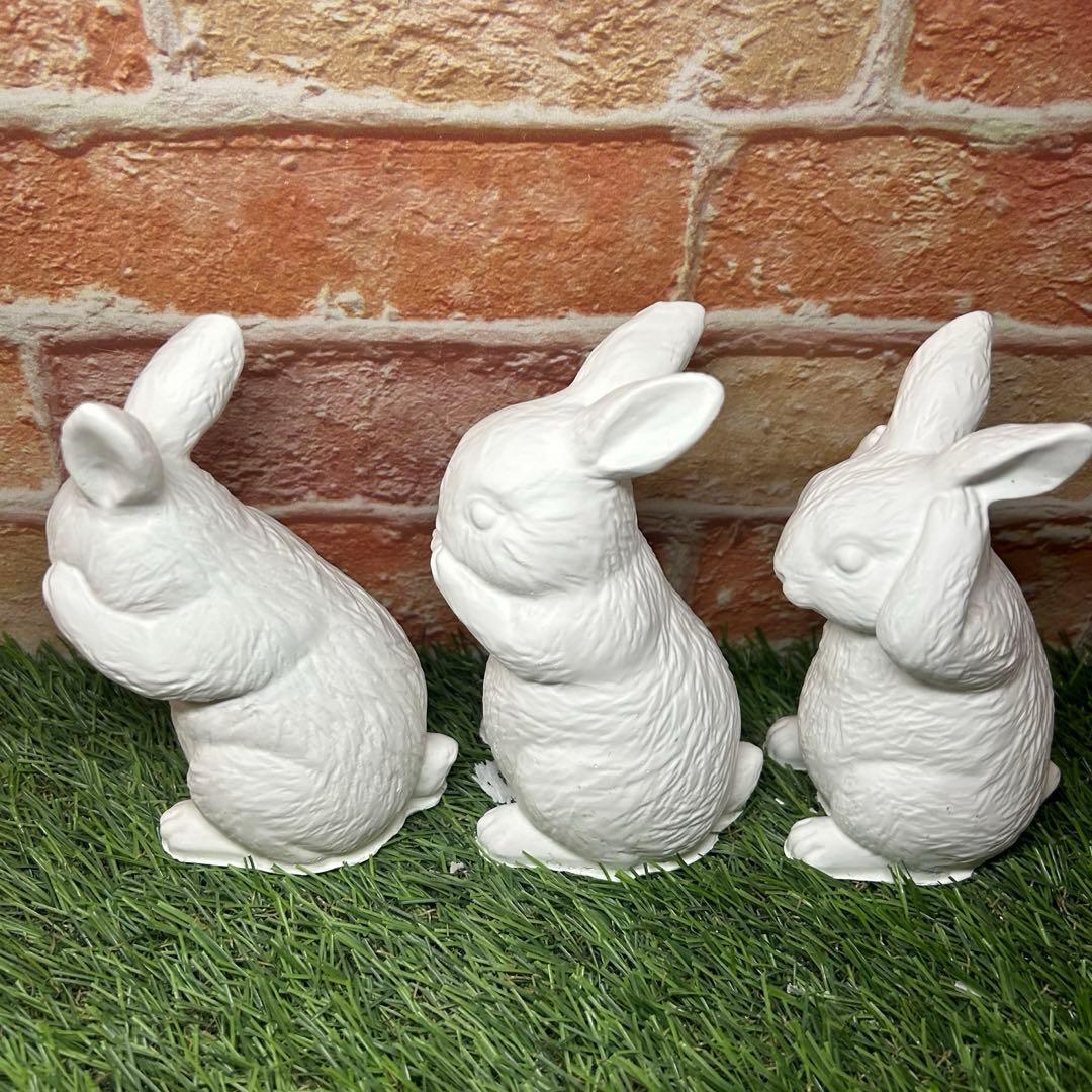 ウサギのガーデン雑貨オブジェ3つセットモルタルセメント製オブジェ