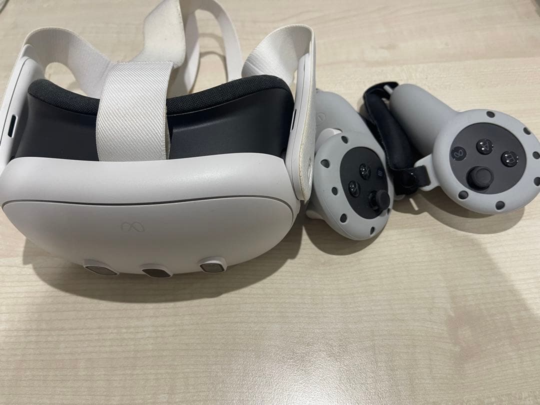 Meta Quest 3 128GB VRヘッドセット 箱なし - メルカリ