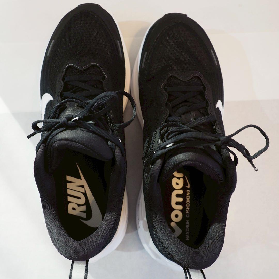 ナイキ　ボメロプラス 27.5cm