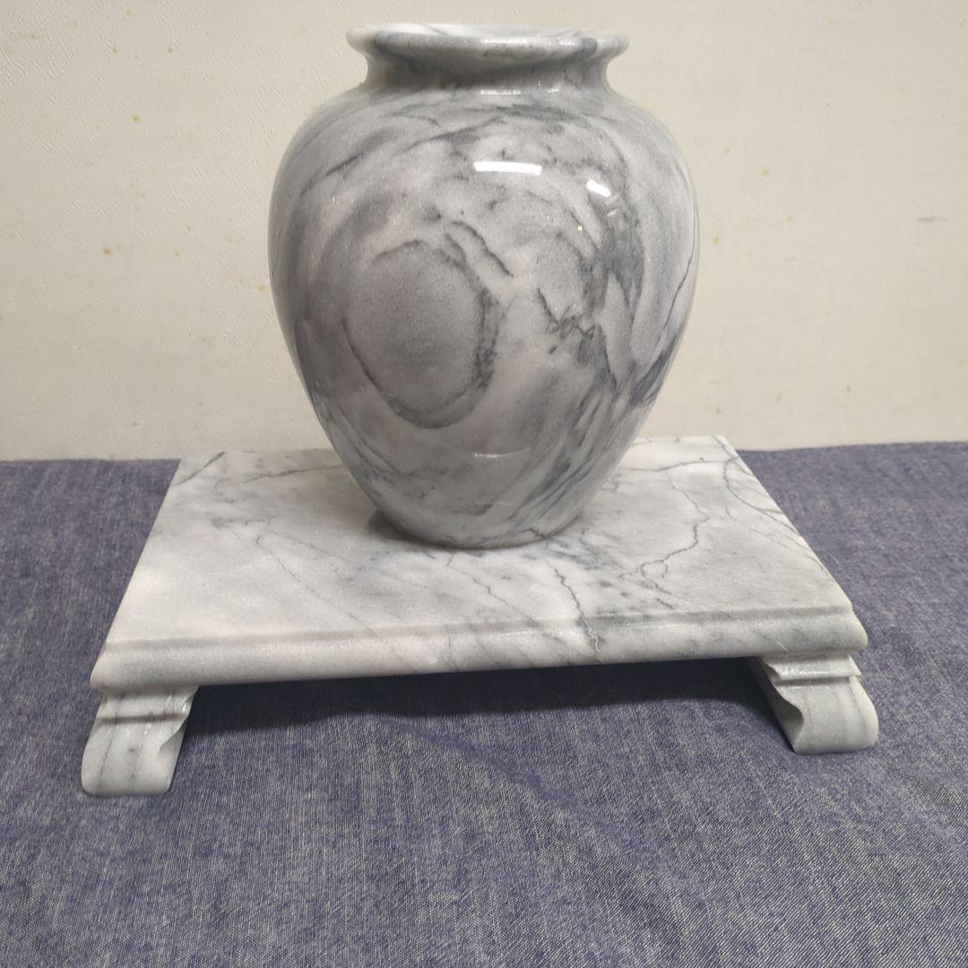 台湾製 大理石 台付花瓶 - メルカリ