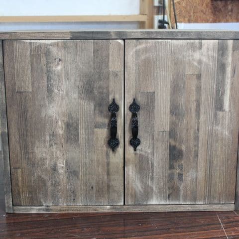 商品詳細     床屋・理容店・美容室・美容院・ヘアサロンさん必見家具3点セット 髪や充 6,000円分 利用券 美容院 理容院 美容室 理容室 サロン