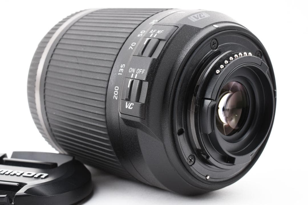 極美品 Tamron 18-200mm f/3.5-6.3 II VC Di