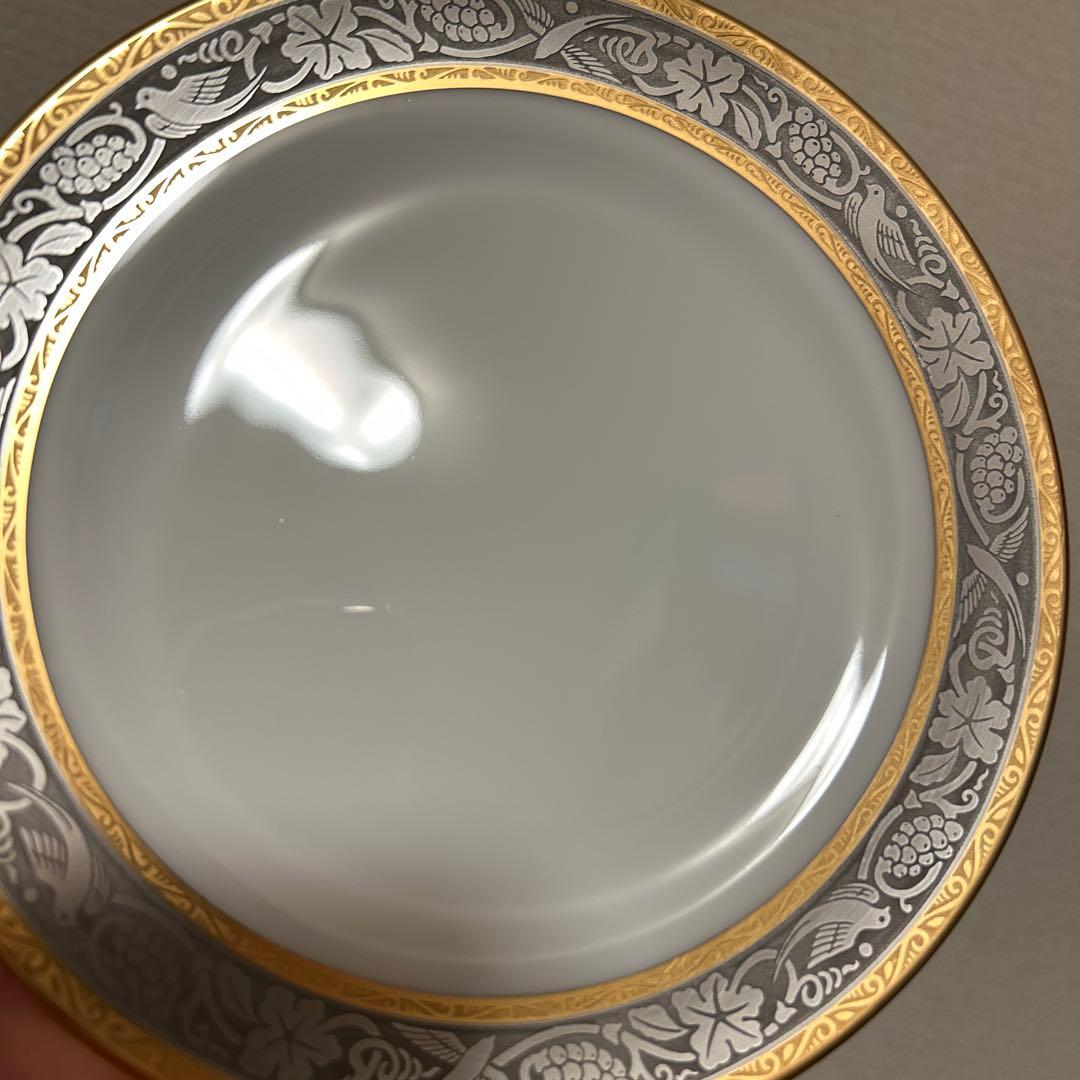 大倉陶園　白金金蝕唐草葡萄　デザートプレート　16.8cm