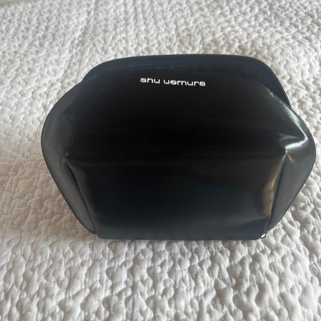 shu uemura ノベルティ ポーチ - メルカリ