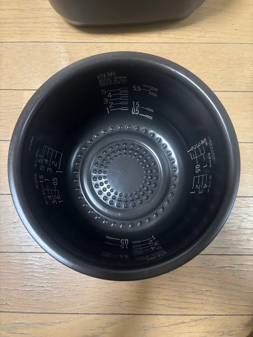 [美品]日立IHジャー炊飯器RZ-V100EM -2021年製