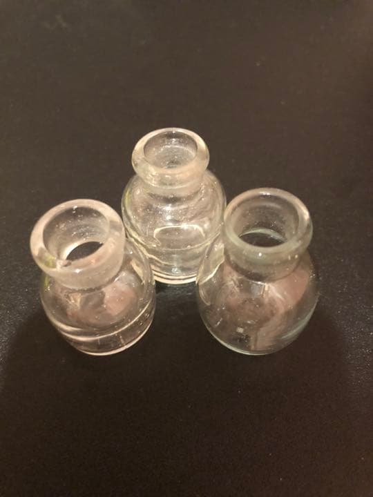 FENTONのガラスの置物全11点