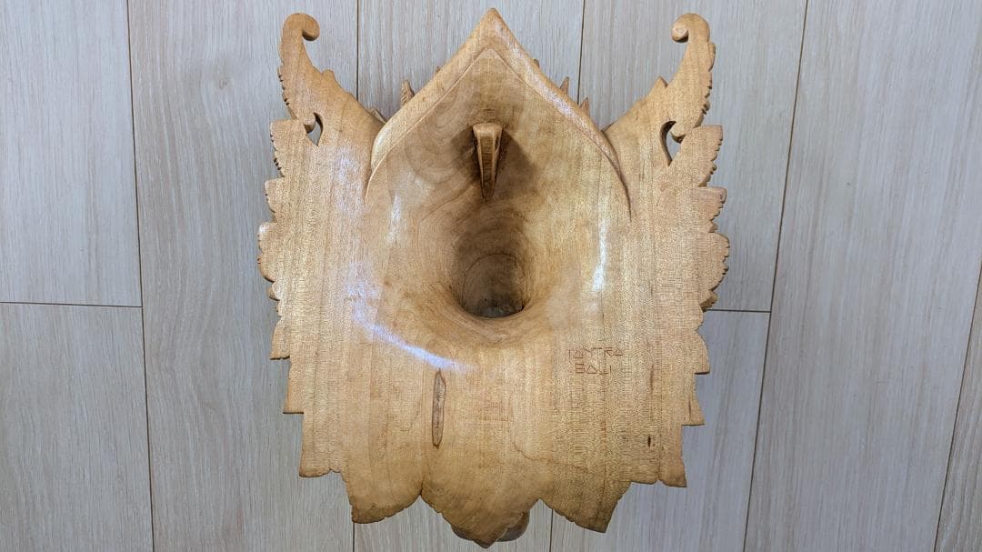 バリ島 木彫 仮面（Rangda / ランダ） 壁掛け - メルカリ