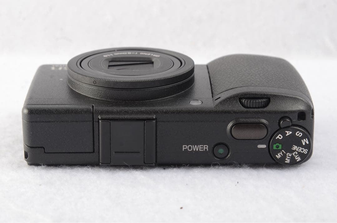 《 ショット数830回！ 》 リコー RICOH GR DIGITAL III