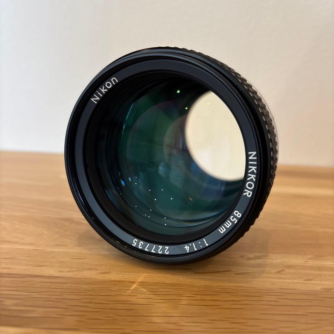 Nikon Nikkor 85mm f/1.4 単焦点レンズ Amazon.co.jp: Nikon 単焦点レンズ AF-S NIKKOR 85mm f/1.4G フル