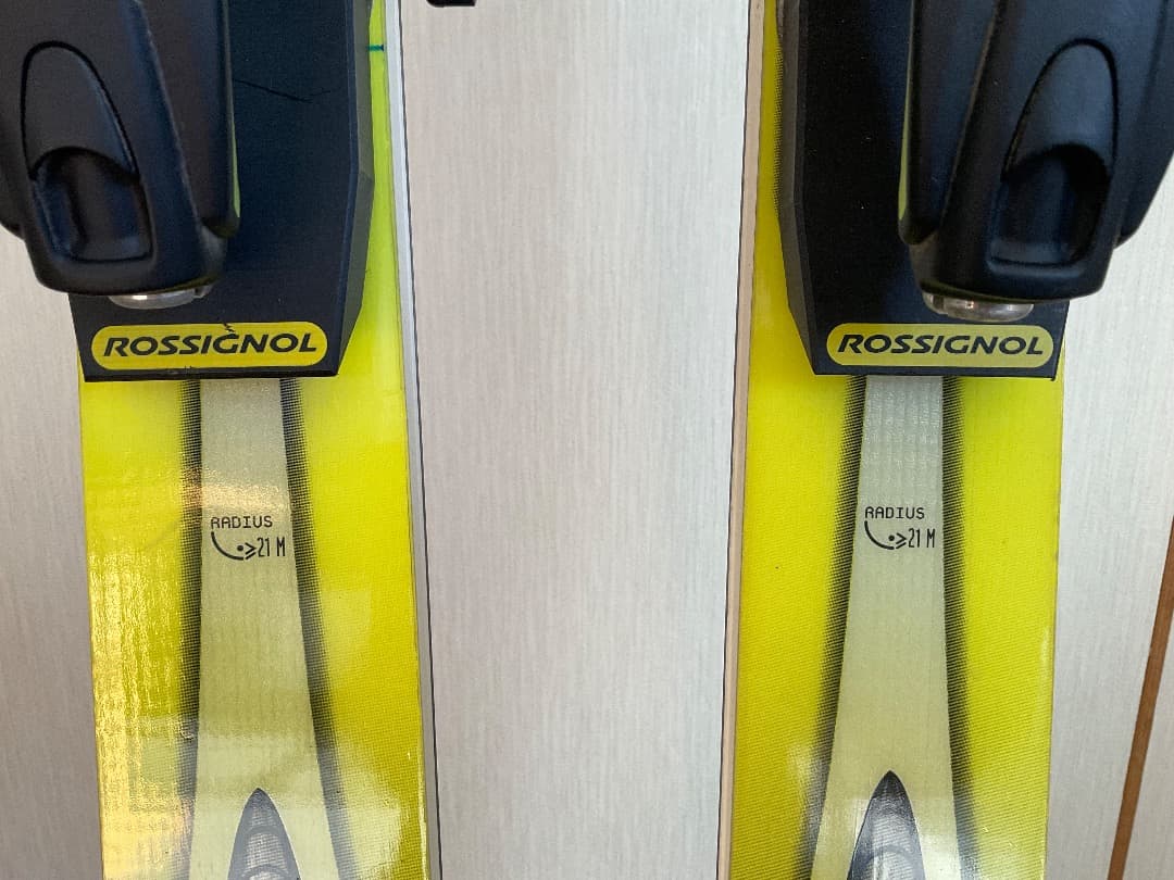 ROSSIGNOL 9X プレート、ビィンディング サンドウィッチ構造