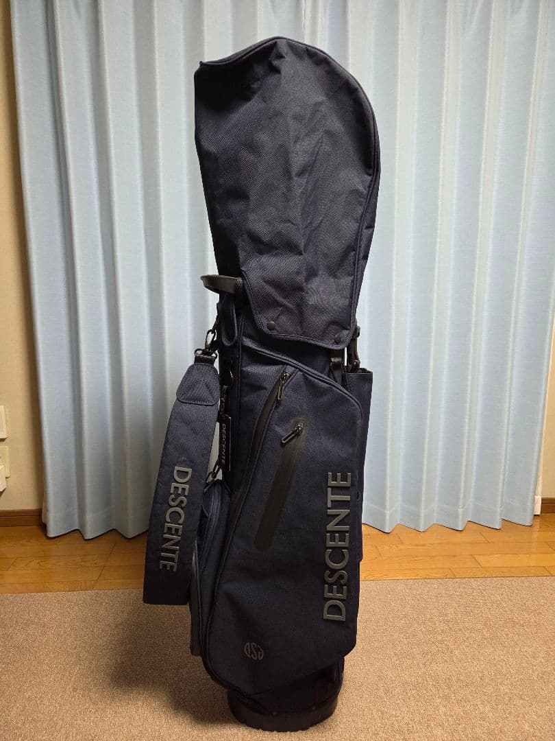 新品未使用 デサント DESCENTEネイビー キャディバッグ DQBXJJ10 楽天市場】デサント ゴルフ キャディバッグ スタンド型 4分割 9型 47