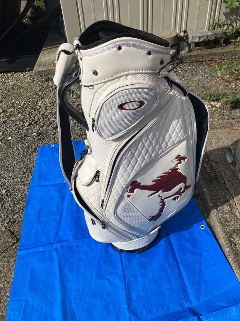 ゴ*3様 OAKLEY ゴルフバッグ・キャディバッグ ホワイト OAKLEY（オークリー） 最大51%☆3/8限定 キャディバッグ カート OAKLEY