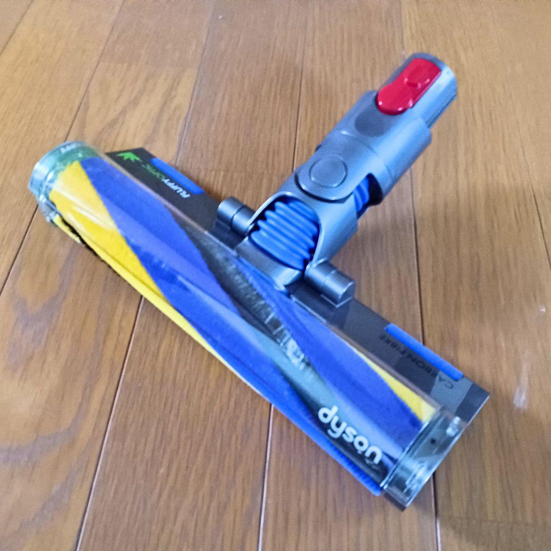 Dyson純正】V12専用Fluffy Opticクリーナーヘッド - メルカリ