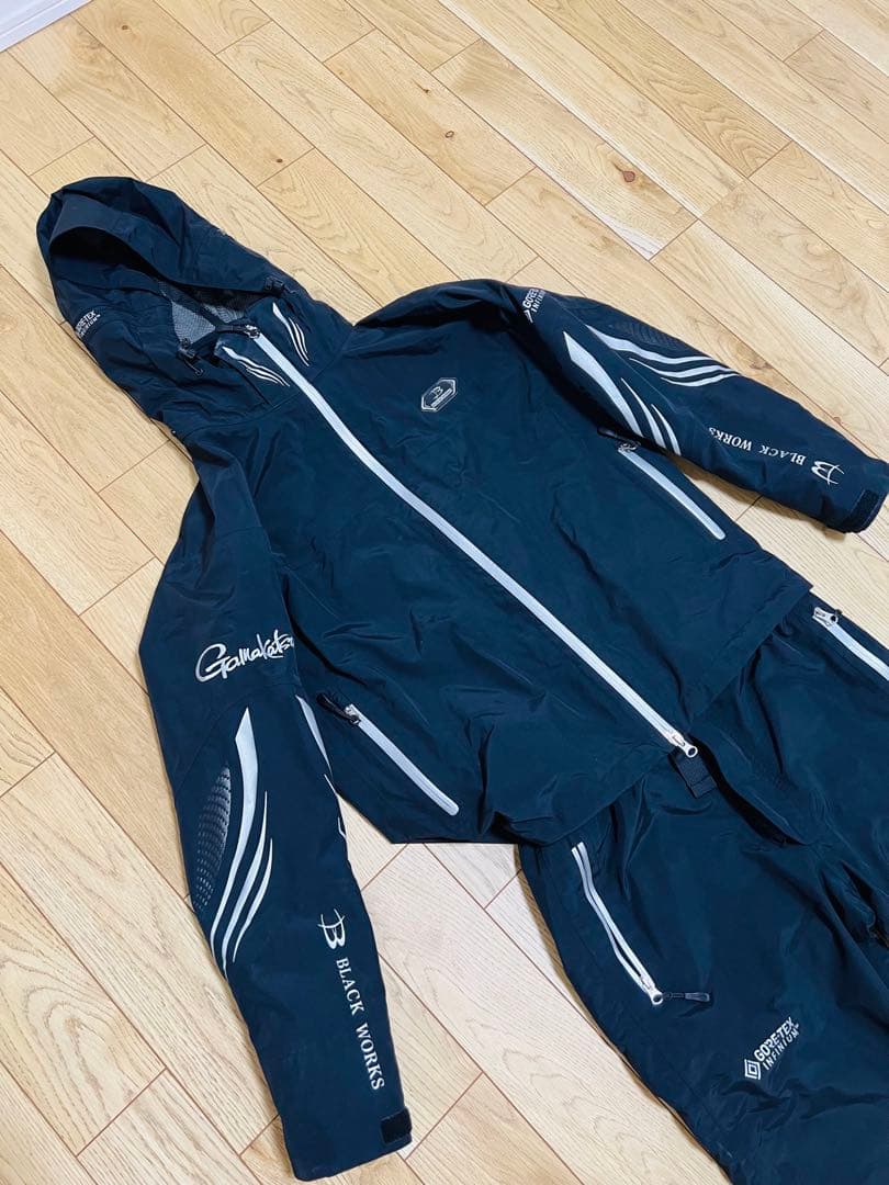 マロン様専用Gamakatsu ブラックワークス レインスーツ Mサイズ - メルカリ