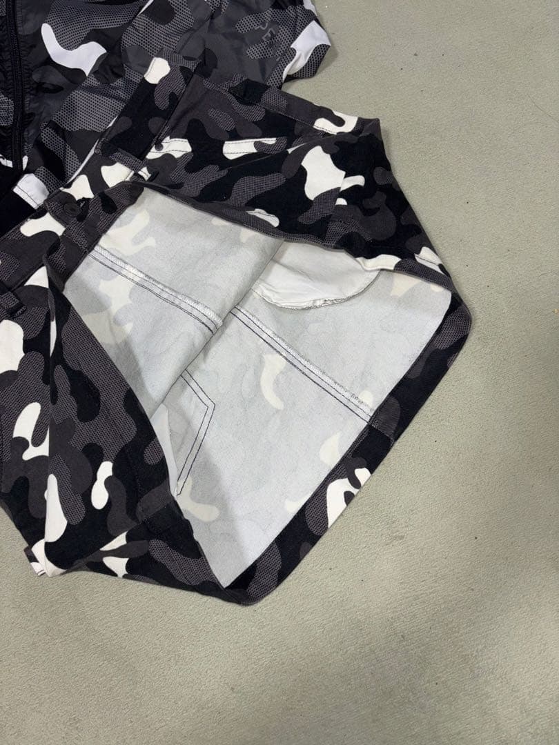 超美品）パーリーゲイツ、ブラックカモ、ジャケットとスカートのセット