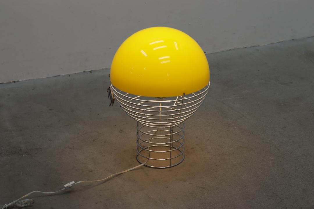 未使用 正規品 ヴェルナー パントン ワイヤーランプ 北欧 照明 イエロー