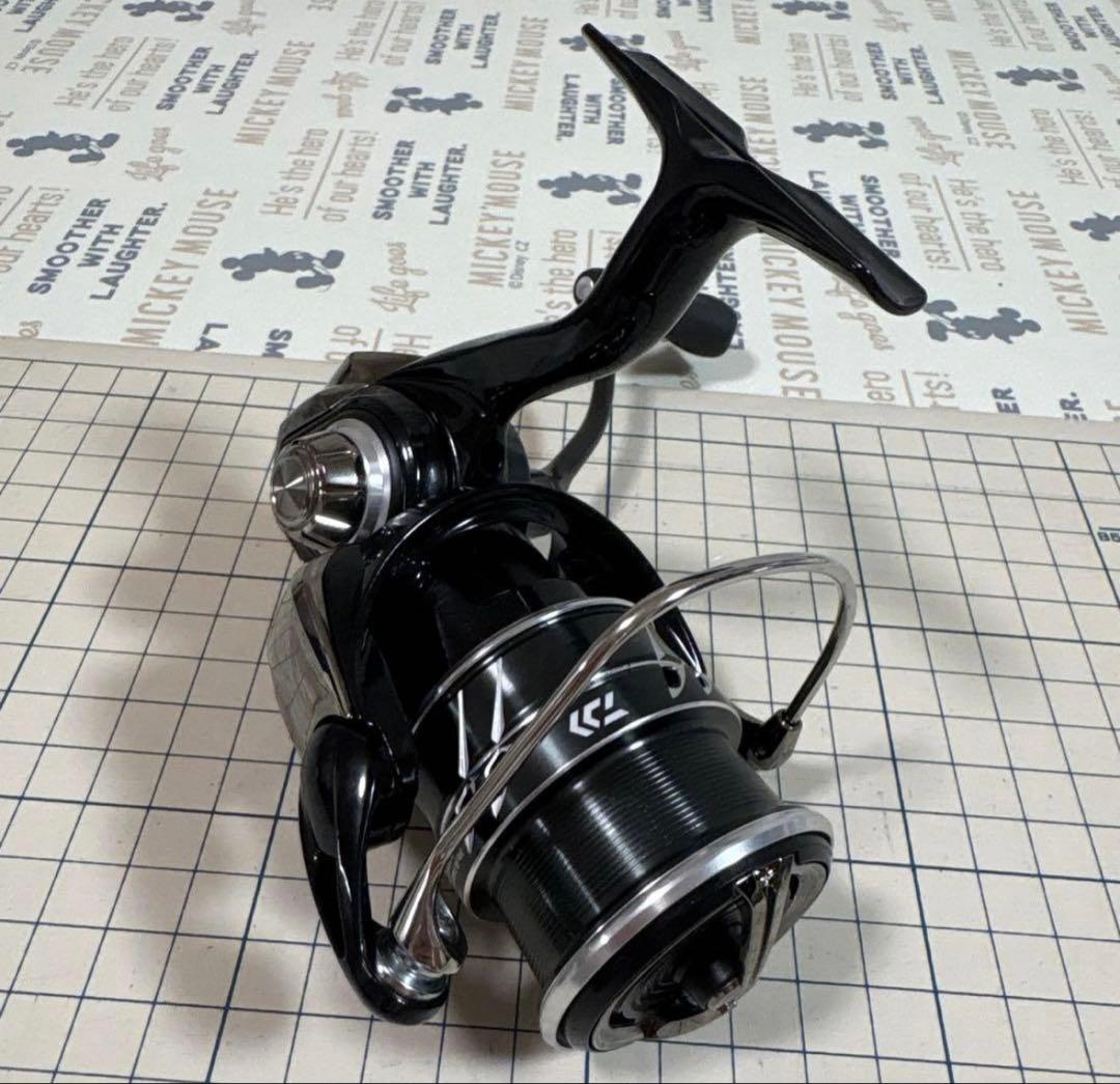 ダイワ 23タトゥーラ FC LT2500SS-H-Q - メルカリ