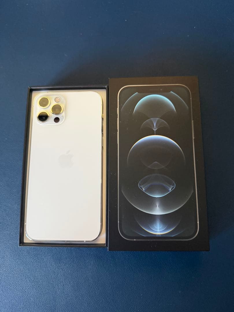 Apple iPhone 12 Pro シルバー 本体256GB Amazon.com: Apple iPhone 12 Pro, 256GB, Silver - T-Mobile (Renewed