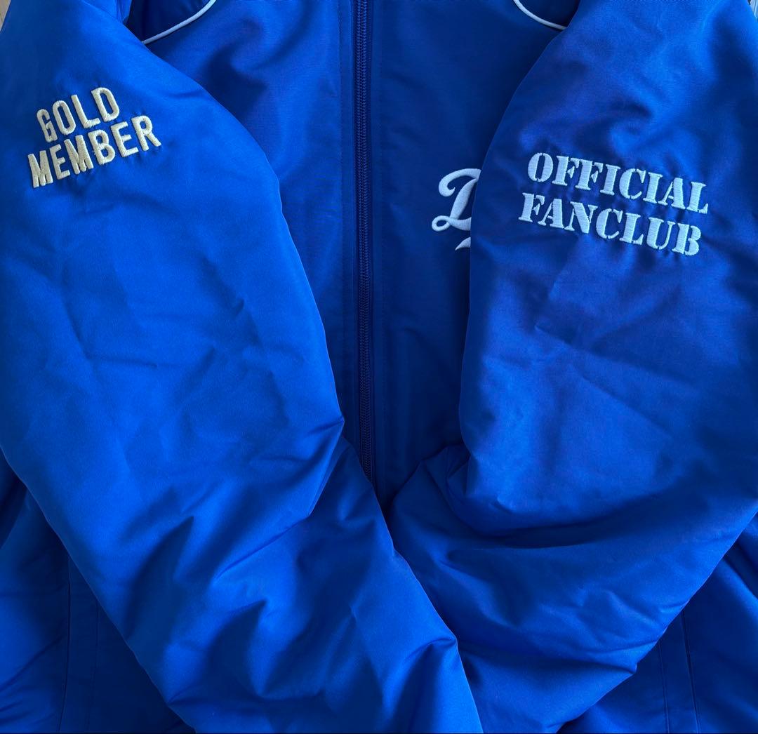 新品未使用】⭐️中日ドラゴンズゴールド会員限定フード付ジャケット