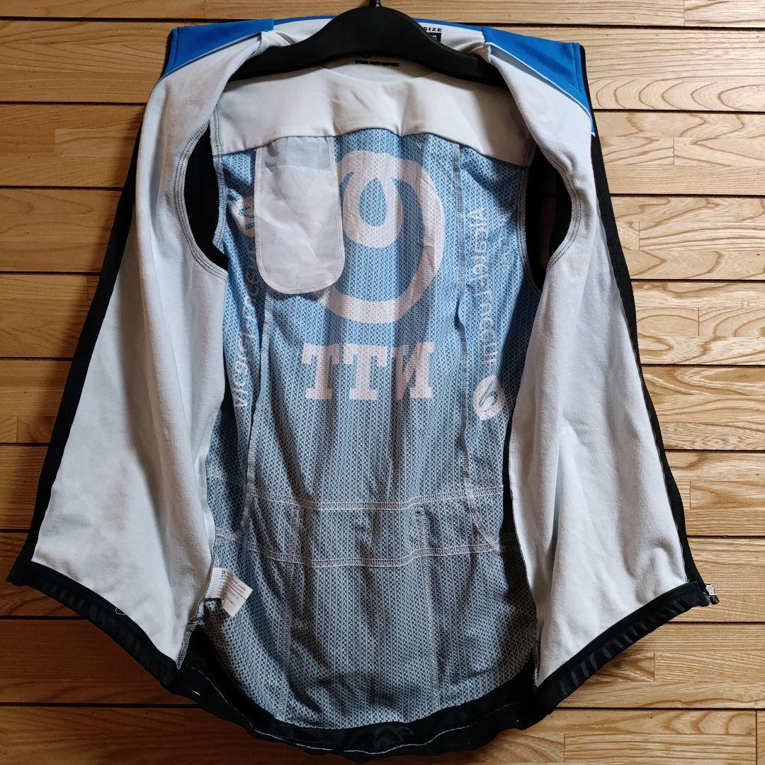 支給品 NTT PRO CYCLING サーマルベスト ASSOS アソス