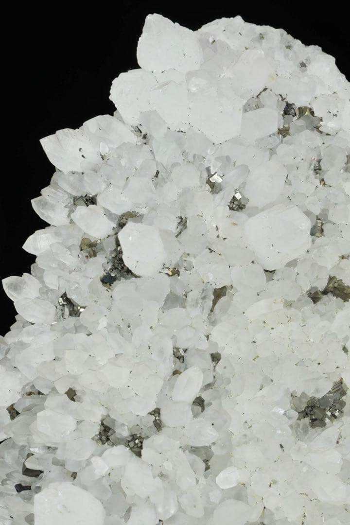 水晶クラスター 黄鉄鉱共生 台座付 2.1kg 天然石 原石 自然石 鉱物標本