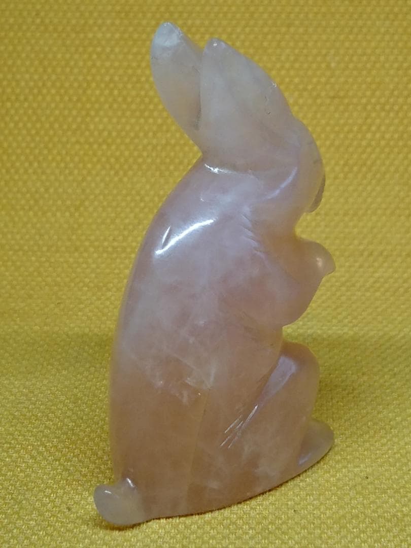 美品】うさぎ 兎 天然石 彫刻 置物 インテリア 工芸品 美術品 A2786