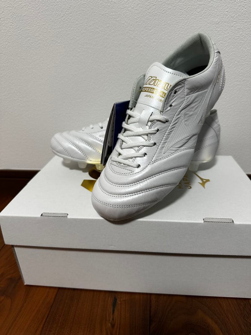 【新品未使用】ミズノ モレリア UL JAPAN 40th 24.5cm