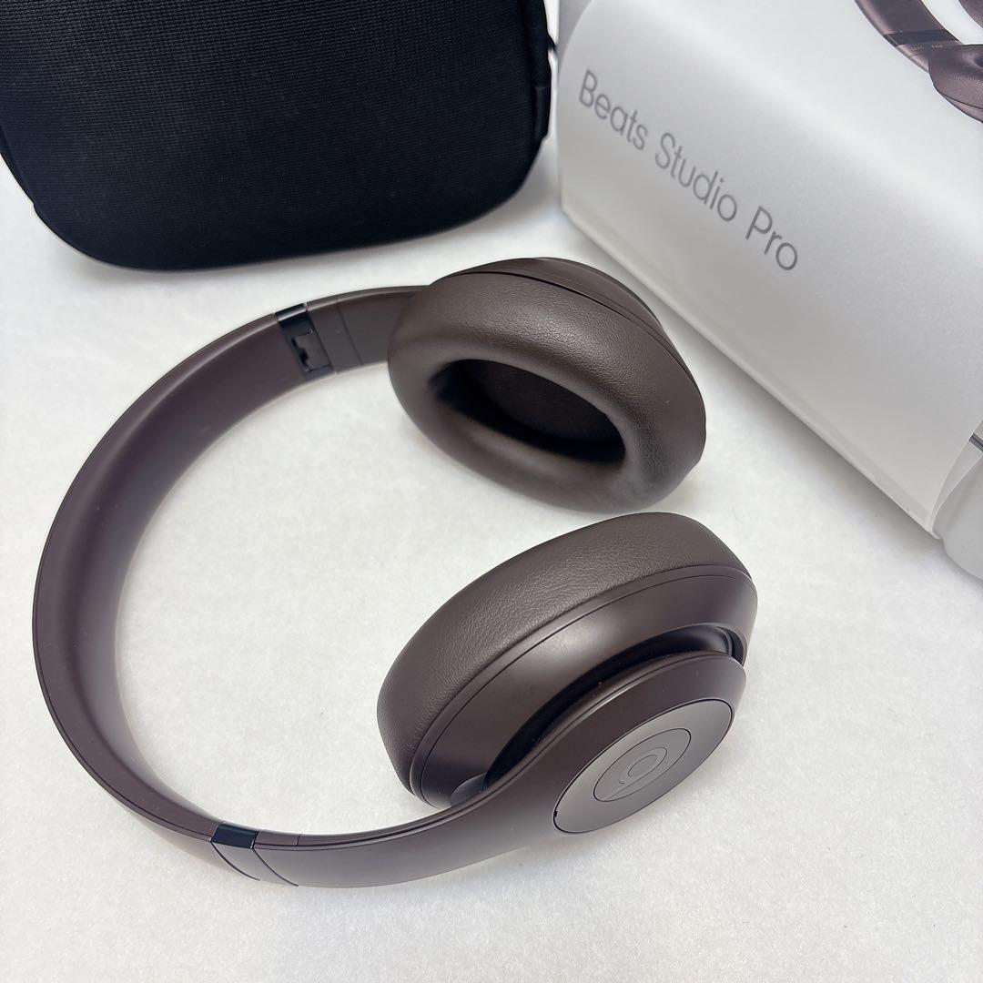 Beats Studio Pro ディープブラウン 付属品完備 動作確認済み - メルカリ