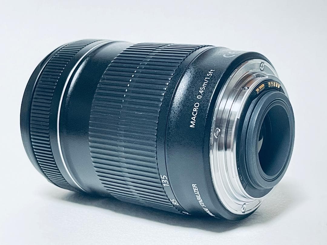 ✨極上✨Canon キヤノン EF-S 18-135mm f3.5-5.6 IS